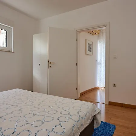 Apartment Goran *